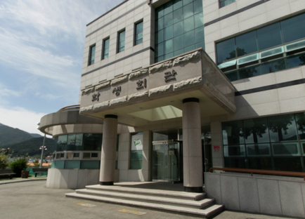학생회관 전경